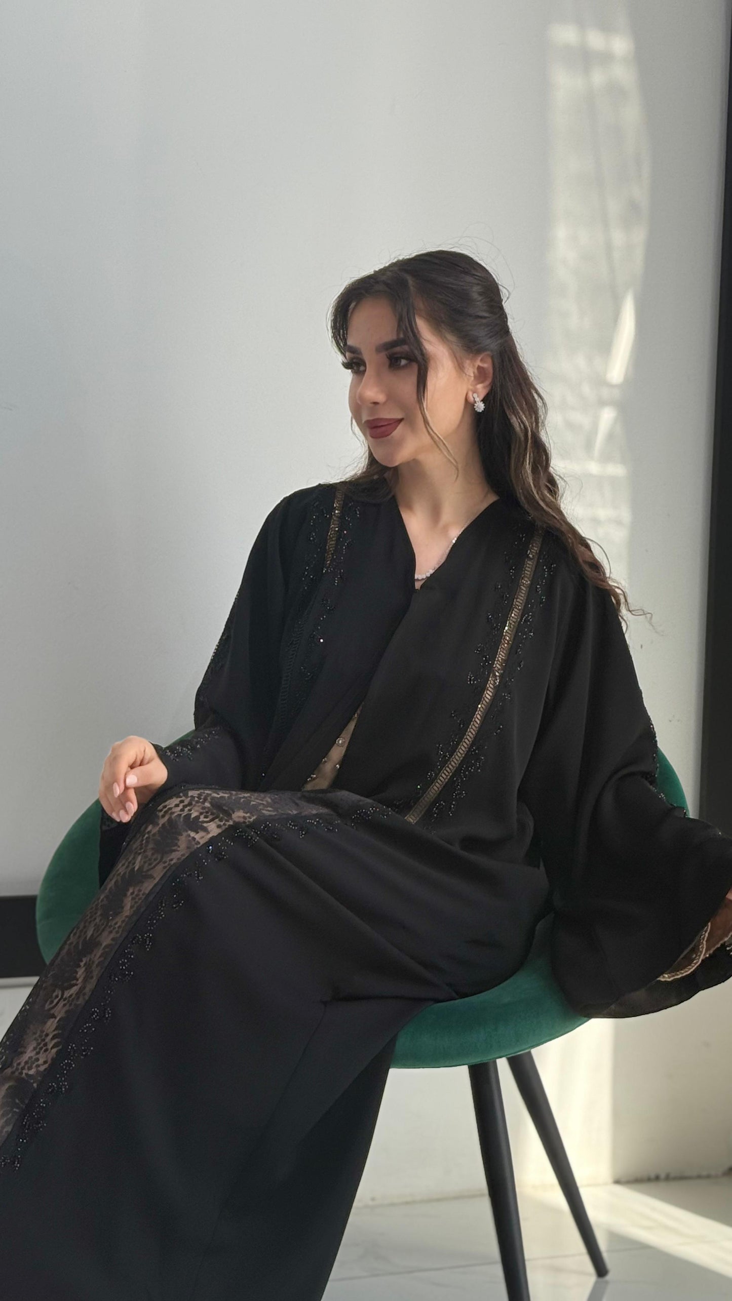 Lace Mukhawar Abaya